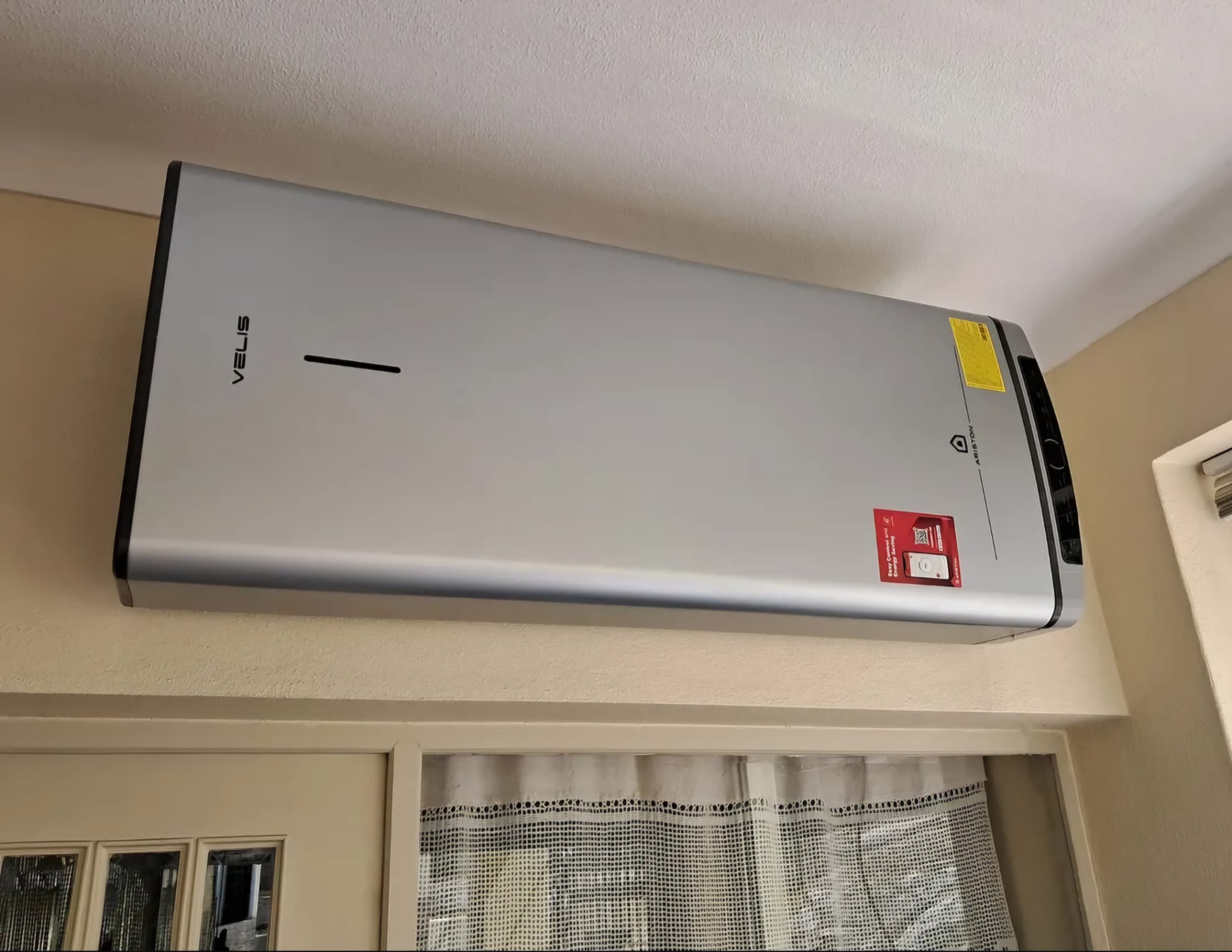 Electric water heaters — LandiAR